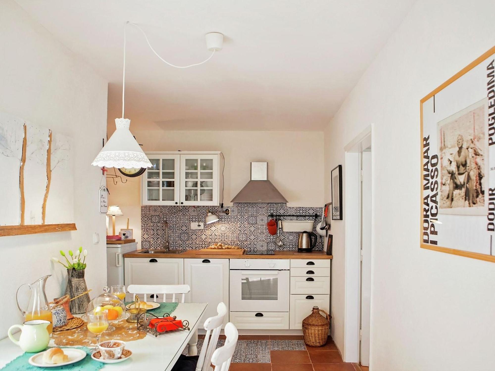 Cozy Apartment With A Balcony And A Sea View Brela Exteriör bild