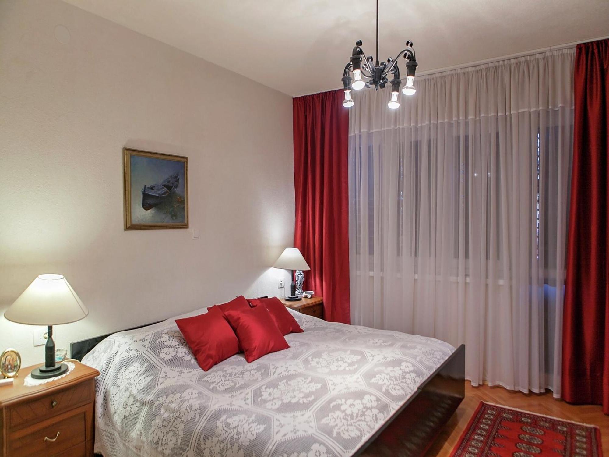 Cozy Apartment With A Balcony And A Sea View Brela Exteriör bild