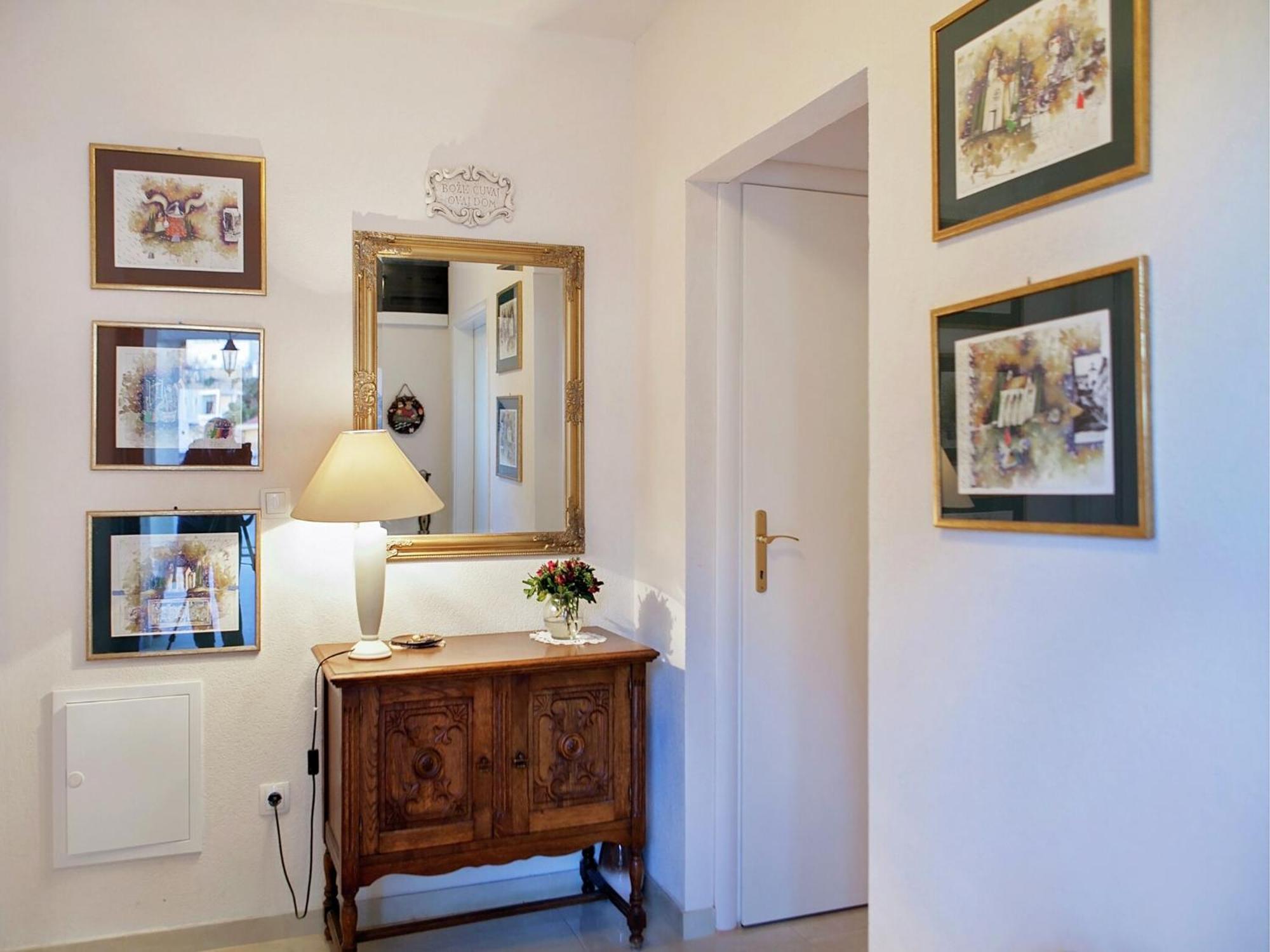 Cozy Apartment With A Balcony And A Sea View Brela Exteriör bild